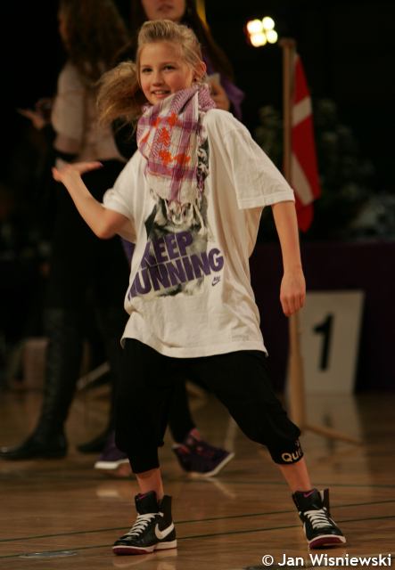 * Image 12